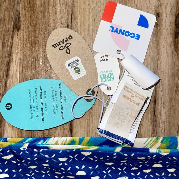 NWT 𝚁𝚎𝚟𝚎𝚛𝚜𝚒𝚋𝚕𝚎 𝑷𝒓𝒂𝒏𝒂 𝑡𝑟𝑜𝑝𝑖𝑐 𝑝𝑎𝑛𝑎𝑚𝑎 𝐵𝑟𝑒𝑦𝑎 𝑏𝑖𝑘𝑖𝑛𝑖 𝑏𝑜𝑡𝑡𝑜𝑚 - Picture 10 of 13